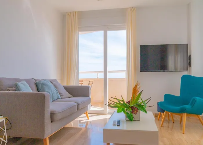 Apartman Lovely Front & Pool